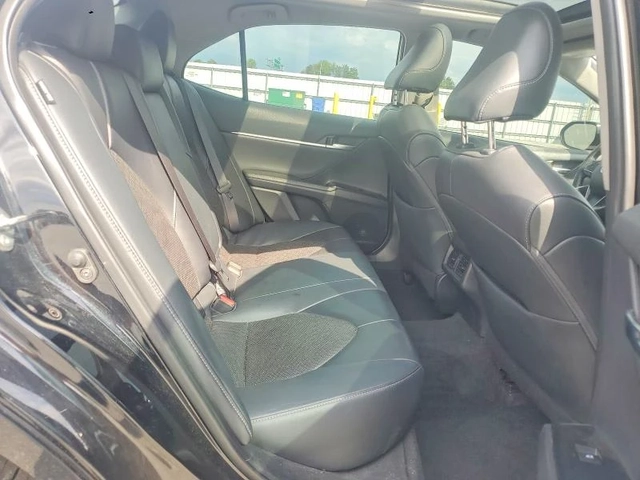 Toyota Camry - автомобили, коли, обяви за нови и употребявани 9