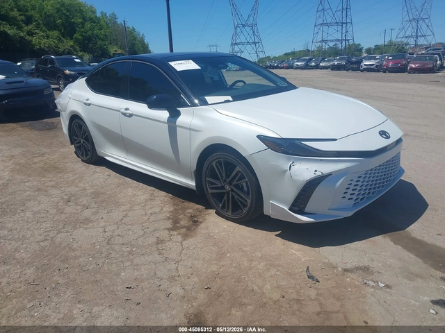 Toyota Camry 2026 TOYOTA CAMRY XSE - автомобили, коли, обяви за нови и употребявани 0