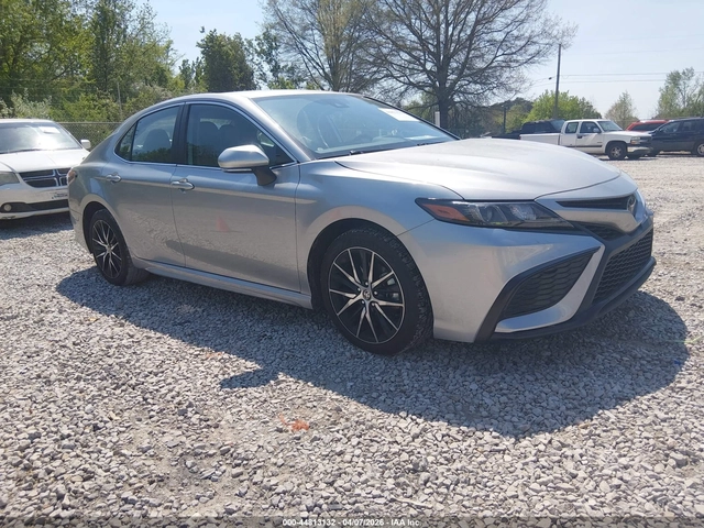 Toyota Camry 2022 TOYOTA CAMRY SE - автомобили, коли, обяви за нови и употребявани 0