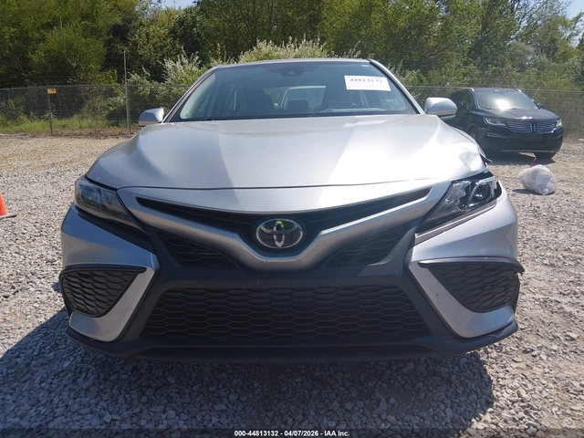 Toyota Camry 2022 TOYOTA CAMRY SE - автомобили, коли, обяви за нови и употребявани 11