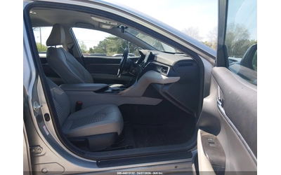 toyota-camry - 4