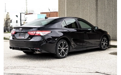 Toyota Camry SE | Sunroof | Heated Seats - автомобили, коли, обяви за нови и употребявани 7