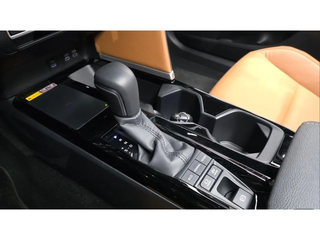 Toyota Camry Hybrid |  XLE PREMIUM | ОБДУХ| 360 CAM | HEAD UP - автомобили, коли, обяви за нови и употребявани 10