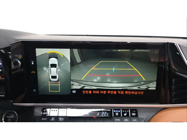 Toyota Camry Hybrid |  XLE PREMIUM | ОБДУХ| 360 CAM | HEAD UP - автомобили, коли, обяви за нови и употребявани 12