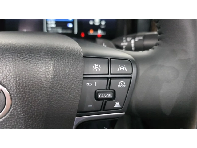 Toyota Camry Hybrid |  XLE PREMIUM | ОБДУХ| 360 CAM | HEAD UP - автомобили, коли, обяви за нови и употребявани 13