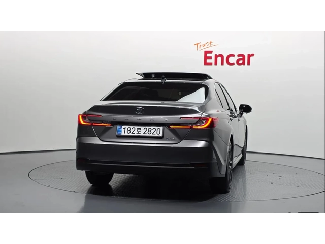 Toyota Camry Hybrid |  XLE PREMIUM | ОБДУХ| 360 CAM | HEAD UP - автомобили, коли, обяви за нови и употребявани 3