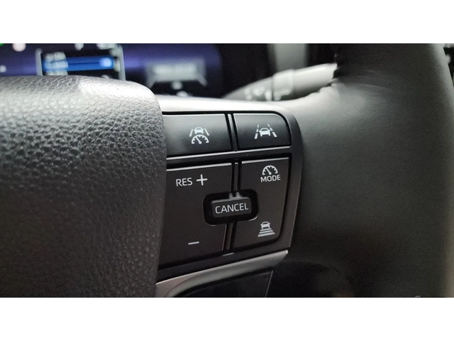 Toyota Camry Hybrid | ОБДУХ | DISTRONIC - автомобили, коли, обяви за нови и употребявани 15