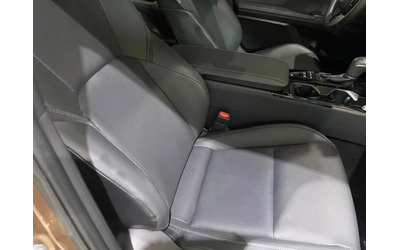 Toyota Camry 2.5 XLE ! Hybrid ! - автомобили, коли, обяви за нови и употребявани 9