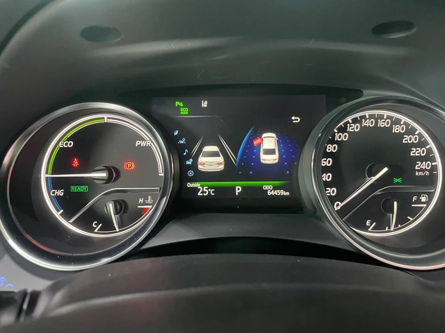 Toyota Camry 2.5 XLE ! Hybrid ! - автомобили, коли, обяви за нови и употребявани 12
