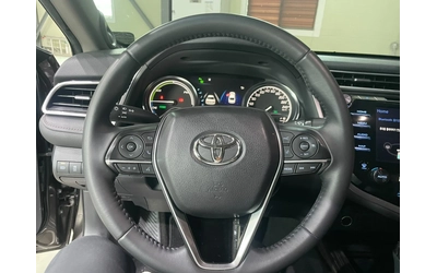 Toyota Camry 2.5 XLE ! Hybrid ! - автомобили, коли, обяви за нови и употребявани 13