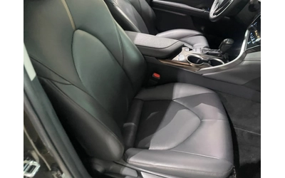 Toyota Camry 2.5 XLE ! Hybrid ! - автомобили, коли, обяви за нови и употребявани 8