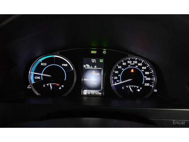 Toyota Camry 2.5 Hybrid XLE| Automatic| Кожа| JBL Premium - автомобили, коли, обяви за нови и употребявани 5