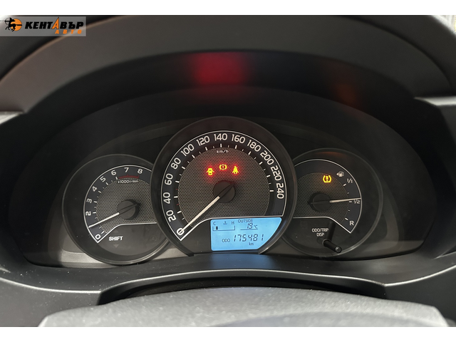 Toyota Corolla 1.3i 99 к.с./Газ/бензин - автомобили, коли, обяви за нови и употребявани 10