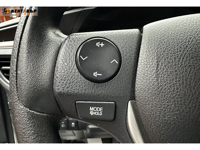 Toyota Corolla 1.3i 99 к.с./Газ/бензин - автомобили, коли, обяви за нови и употребявани 11