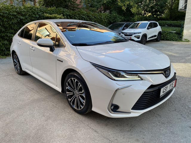 Toyota Corolla 1.5 (103 кс) 4WD CVT - автомобили, коли, обяви за нови и употребявани 2