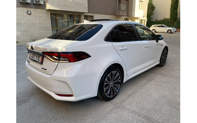 Toyota Corolla 1.5 (103 кс) 4WD CVT - автомобили, коли, обяви за нови и употребявани 4