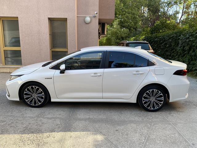 Toyota Corolla 1.5 (103 кс) 4WD CVT - автомобили, коли, обяви за нови и употребявани 7