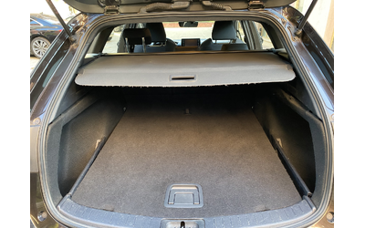 Toyota Corolla 1.8 HYBRID/ Българска в Гранция! - автомобили, коли, обяви за нови и употребявани 13