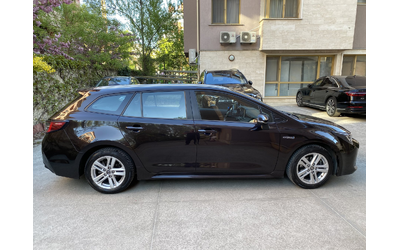 toyota-corolla-1-8-hybrid-balgarska-v-grantsiya - 3