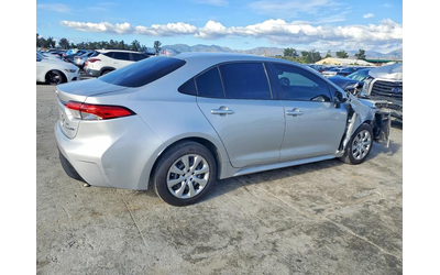 toyota-corolla-1-8l-4-front-wheel-drive - 3