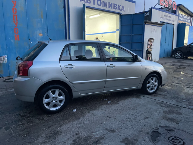 Toyota Corolla 2.0 //Собствен лизинг! 100% Одобрение - автомобили, коли, обяви за нови и употребявани 2