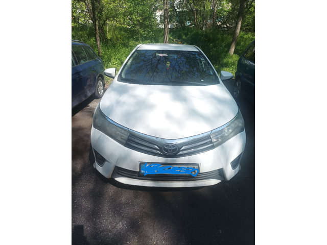 Toyota Corolla, 2014 г., 200000 км, 132 к.с. - автомобили, коли, обяви за нови и употребявани 1