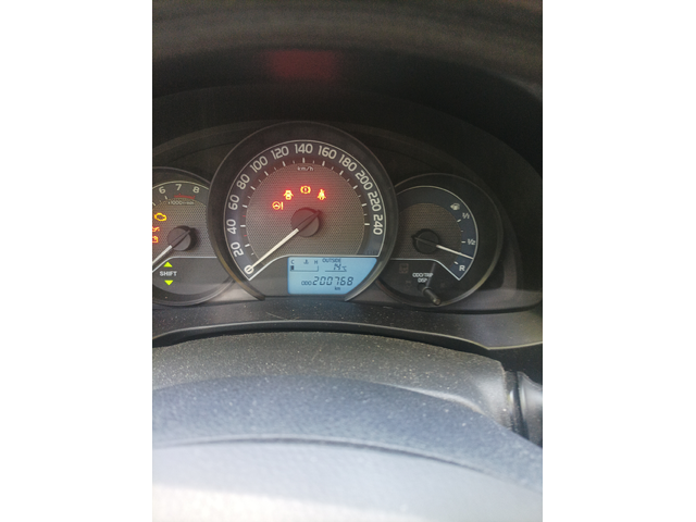 Toyota Corolla, 2014 г., 200000 км, 132 к.с. - автомобили, коли, обяви за нови и употребявани 5