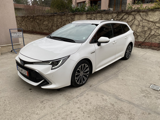 Toyota Corolla 2.0 Hybrid /E-Cvt/ Executive - автомобили, коли, обяви за нови и употребявани 0