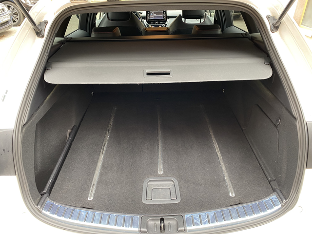 Toyota Corolla 2.0 Hybrid /E-Cvt/ Executive - автомобили, коли, обяви за нови и употребявани 12