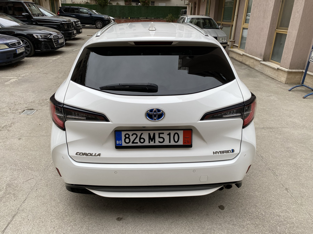 Toyota Corolla 2.0 Hybrid /E-Cvt/ Executive - автомобили, коли, обяви за нови и употребявани 4