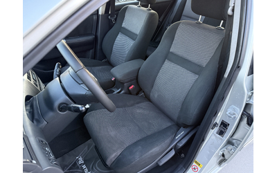 Toyota Corolla 2.0D* 2008г* Топ Състояние* 184.000КМ* - автомобили, коли, обяви за нови и употребявани 6