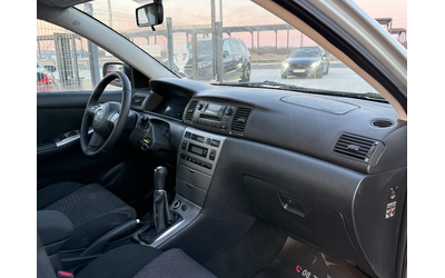 Toyota Corolla 2.0D* 2008г* Топ Състояние* 184.000КМ* - автомобили, коли, обяви за нови и употребявани 8