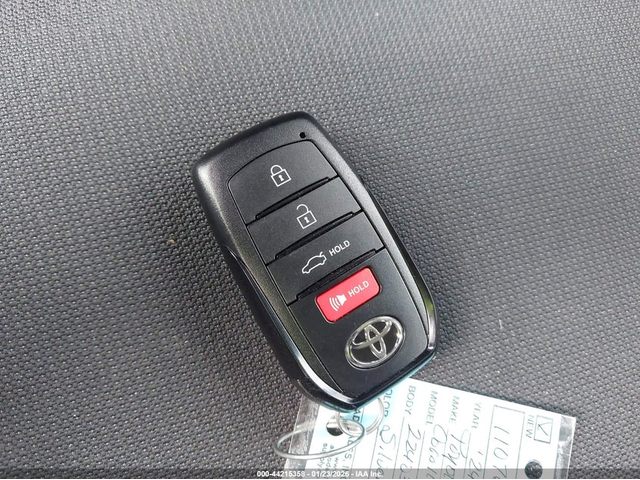 Toyota Corolla 2.0L I-4 DI, DOHC, VVT, 169HP Front Wheel Drive - автомобили, коли, обяви за нови и употребявани 10