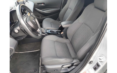 Toyota Corolla 2, 0i HIBRYD+ ТЕГЛИЧ - автомобили, коли, обяви за нови и употребявани 10