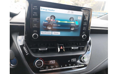 Toyota Corolla 2, 0i HIBRYD+ ТЕГЛИЧ - автомобили, коли, обяви за нови и употребявани 8