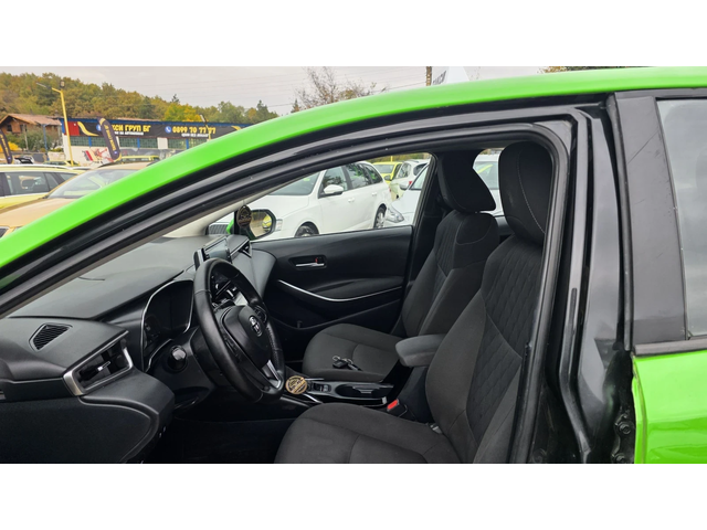 Toyota Corolla 1.8Hybrid* Подготвена за Такси - автомобили, коли, обяви за нови и употребявани 6