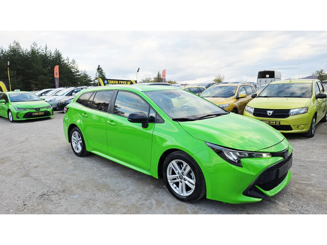 Toyota Corolla 1.8Hybrid* ГОТОВА ЗА ТАКСИ - автомобили, коли, обяви за нови и употребявани 10