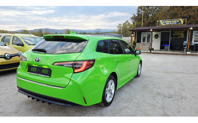 Toyota Corolla 1.8Hybrid* ГОТОВА ЗА ТАКСИ - автомобили, коли, обяви за нови и употребявани 9