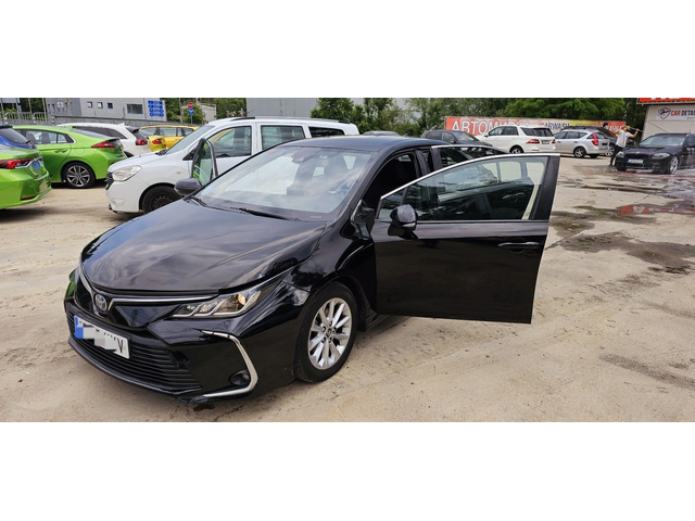 Toyota Corolla 1.8Hybrid* Камера* Дистроник - автомобили, коли, обяви за нови и употребявани 0