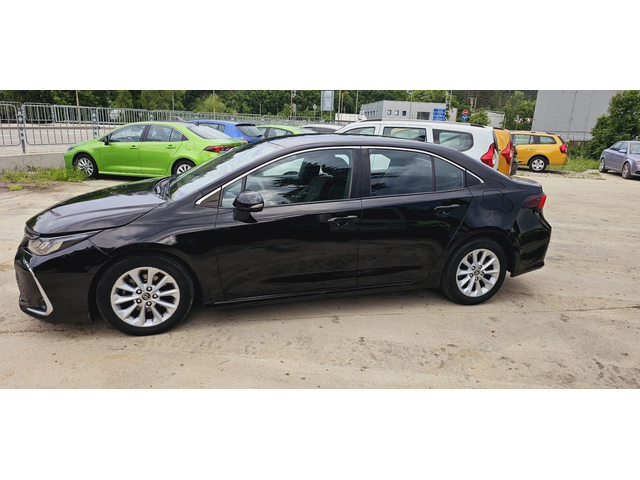 Toyota Corolla 1.8Hybrid* Камера* Дистроник - автомобили, коли, обяви за нови и употребявани 3