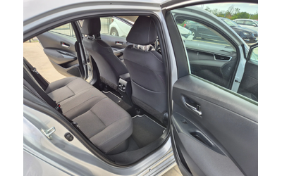 Toyota Corolla EXECUTIVE 1.8 HYBRID A/T= B- ГАРАНЦИЯ - автомобили, коли, обяви за нови и употребявани 9