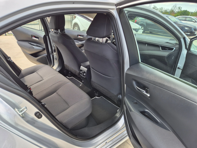 Toyota Corolla EXECUTIVE 1.8 HYBRID A/T= B- ГАРАНЦИЯ - автомобили, коли, обяви за нови и употребявани 9