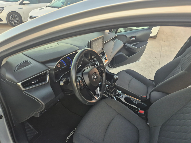 Toyota Corolla EXECUTIVE= КАМЕРА 1.6 M/T - автомобили, коли, обяви за нови и употребявани 12