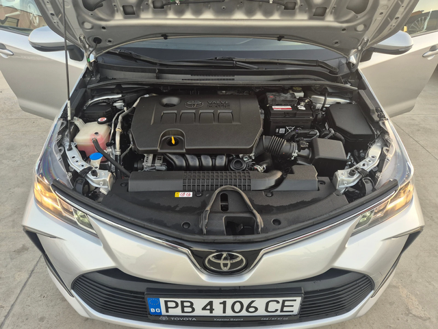 Toyota Corolla EXECUTIVE= КАМЕРА 1.6 M/T - автомобили, коли, обяви за нови и употребявани 15