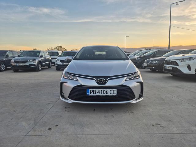 Toyota Corolla EXECUTIVE= КАМЕРА 1.6 M/T - автомобили, коли, обяви за нови и употребявани 7