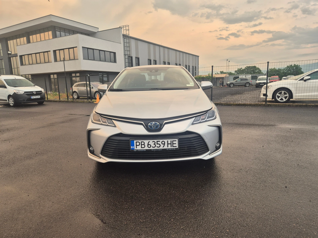 Toyota Corolla EXECUTIVE 1.8 HYBRID A/T - автомобили, коли, обяви за нови и употребявани 7