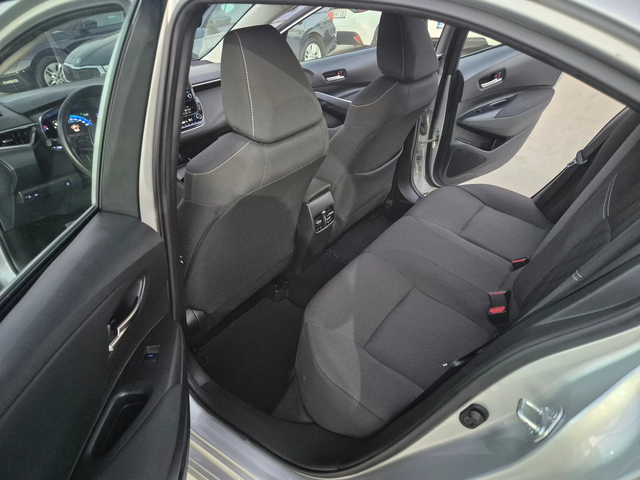 Toyota Corolla EXECUTIVE-КАМЕРА 1.6 M/T - автомобили, коли, обяви за нови и употребявани 11