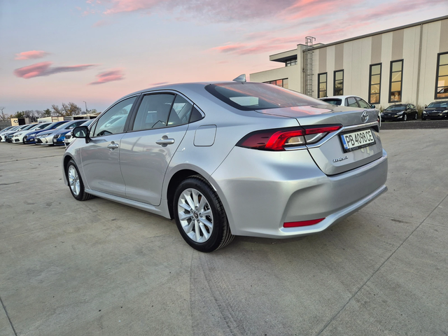 Toyota Corolla EXECUTIVE-КАМЕРА 1.6 M/T - автомобили, коли, обяви за нови и употребявани 2