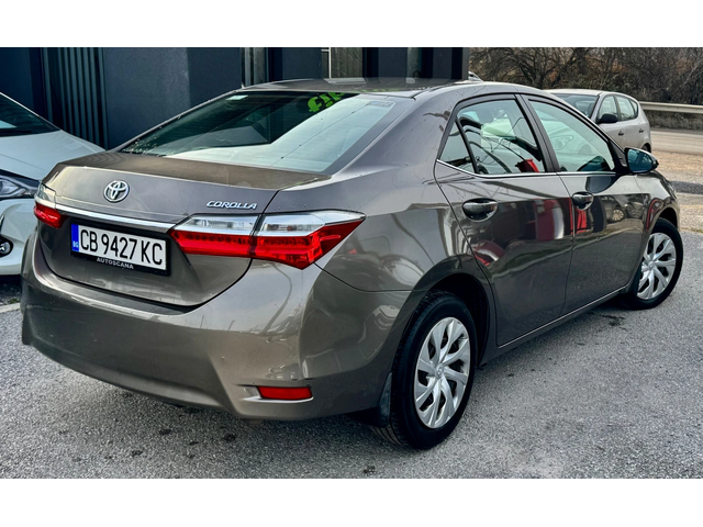Toyota Corolla 1.4D4D 90кс / Обслужена - автомобили, коли, обяви за нови и употребявани 4
