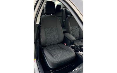 Toyota Corolla 1.4D4D 90кс / Обслужена - автомобили, коли, обяви за нови и употребявани 9